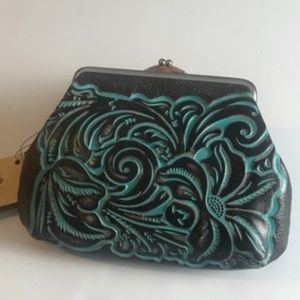 Patricia Nash leather clutch/Wristlet NWT